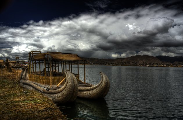 Floating islands - Uros