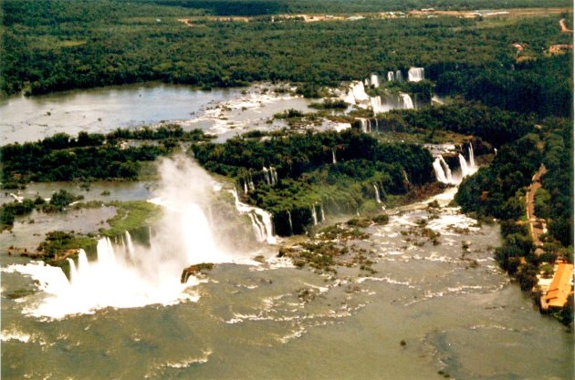 Iguazu vanuit heli
