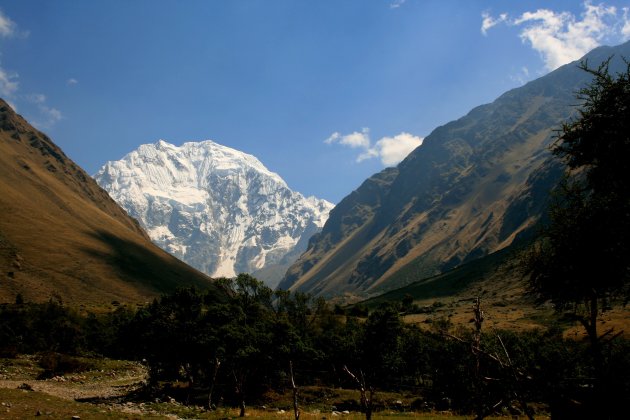 Abra Salkantay, Andean giant