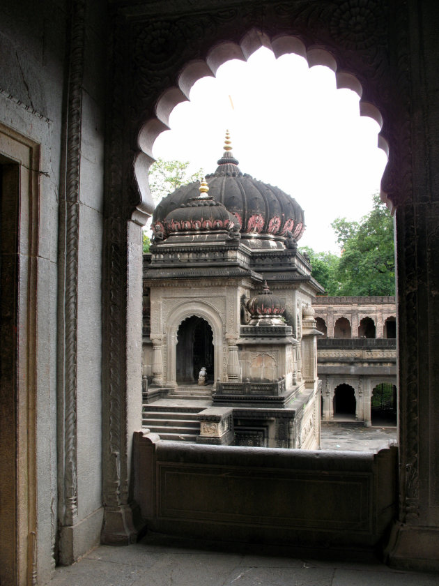 Doorkijk Maheshwar-paleis