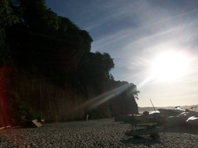 Strand van Pipa in Brazilie bij zonsondergang