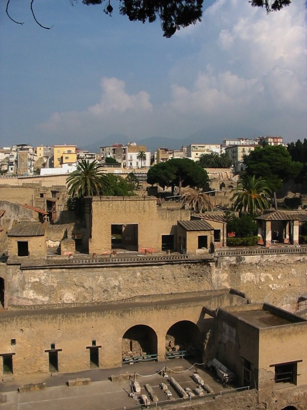 Herculaneum, het kleine broertje van Pompei.