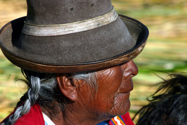 Vrouw op de Uroseilanden