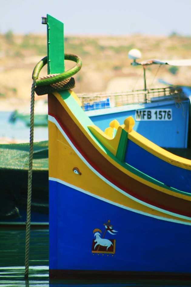 kleurrijke vissersbootjes
