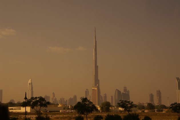 Skyline Dubai met de Burj Al Khalifa