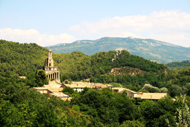 L'église dans Pierrelongue