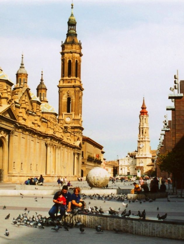 Basílica de Nuestra Señora de El Pilar. 