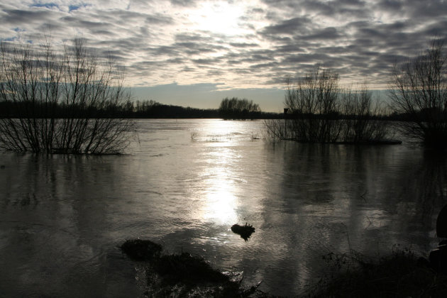 Arnhem, hoog waterstand januari 2011