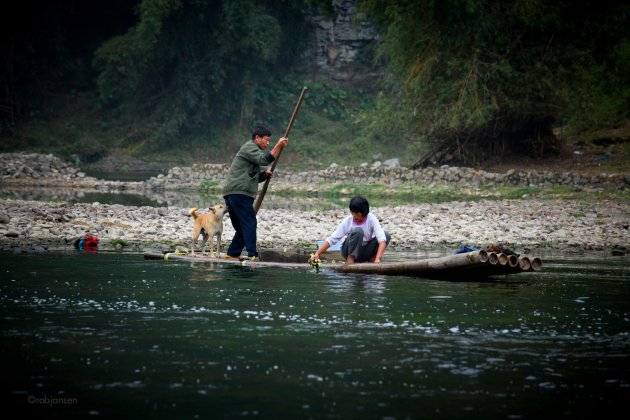 Bamboe boot op Li River