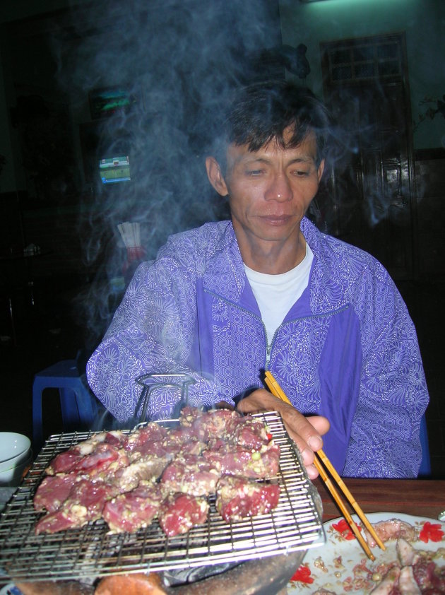 Tafel BBQ in Vietnam