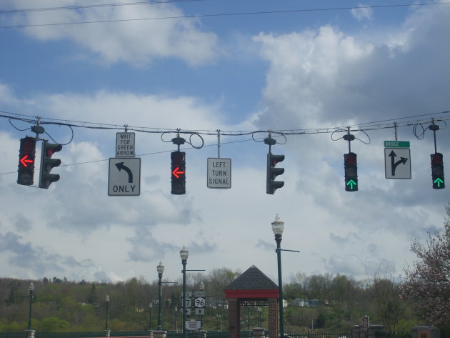 Verkeerslichten in dorpje New York State