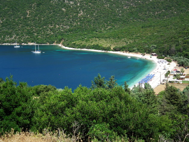 Antisamos Beach