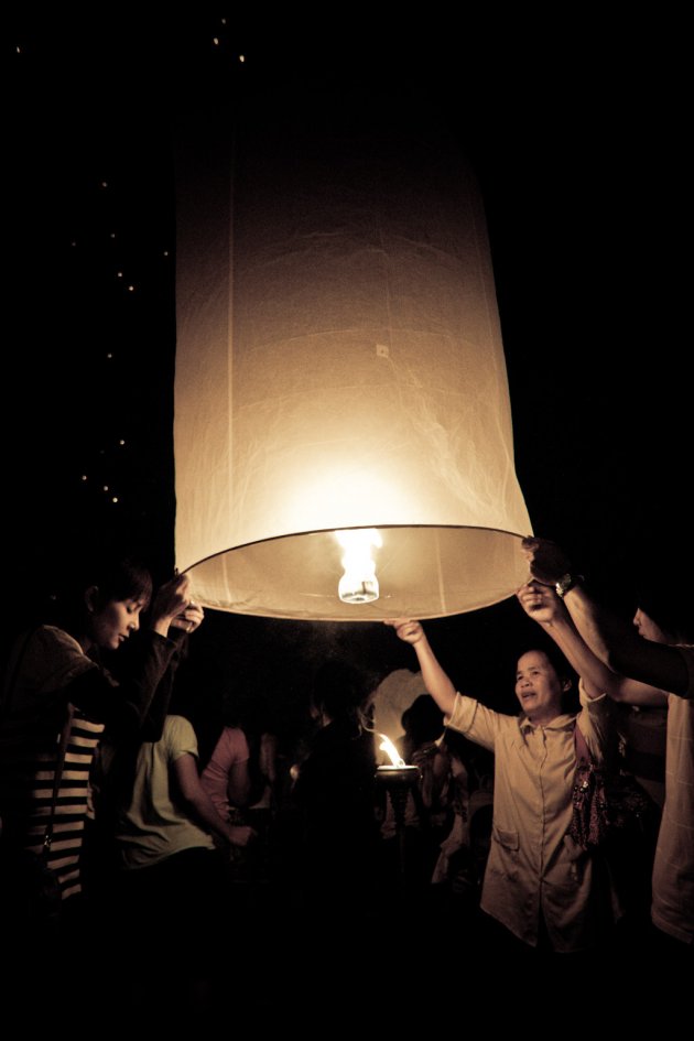 Loh Krathong lampion