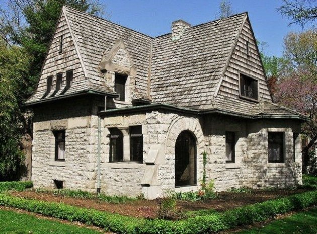 Cottage in Botanical Garden St Louis