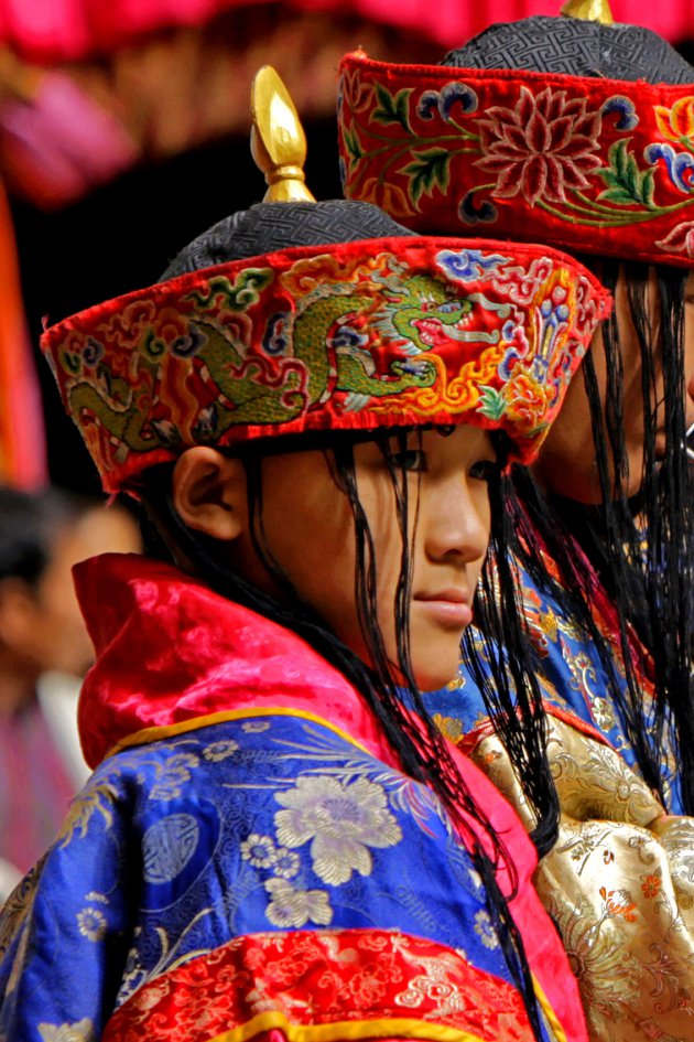 muzikant tijdens kloosterfestival Trashigang