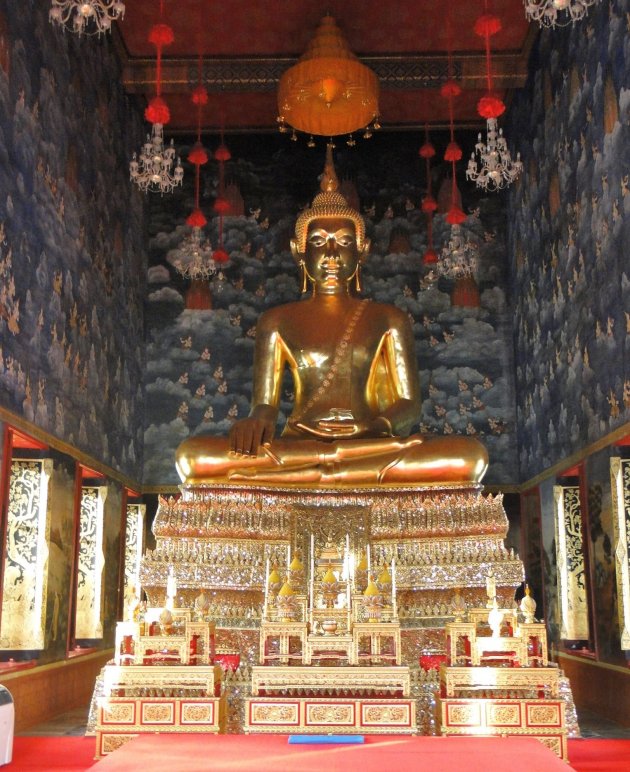 Boeddha uit het kleine tempeltje