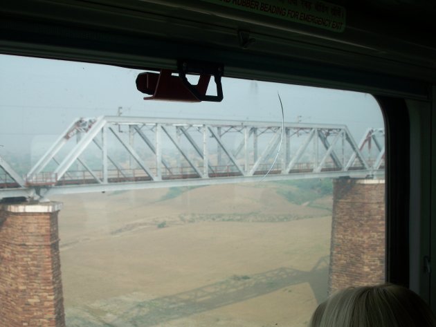 Een spoorbrug