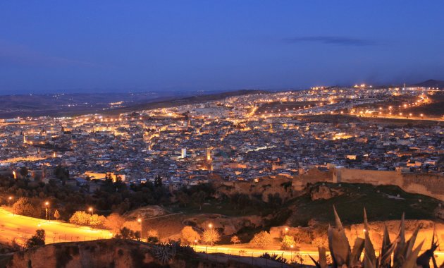 Fes by night