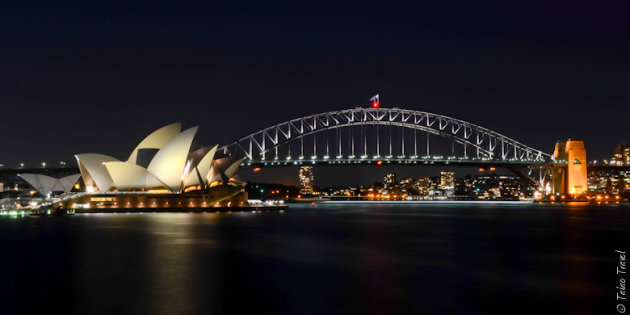 Sydney by night