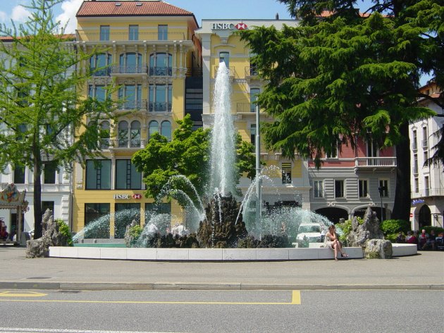 Een fontein in Lugano