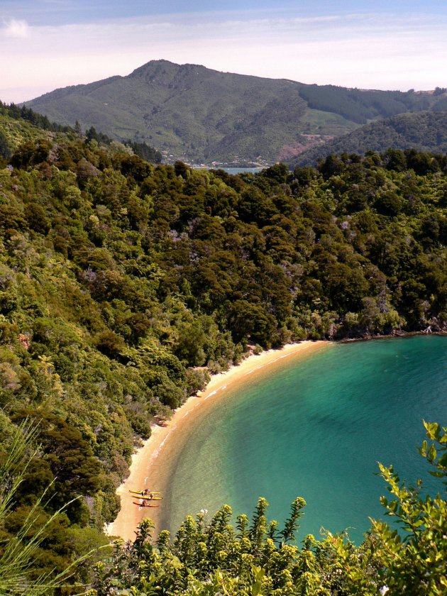 Cruisen over de Queen Charlotte Drive