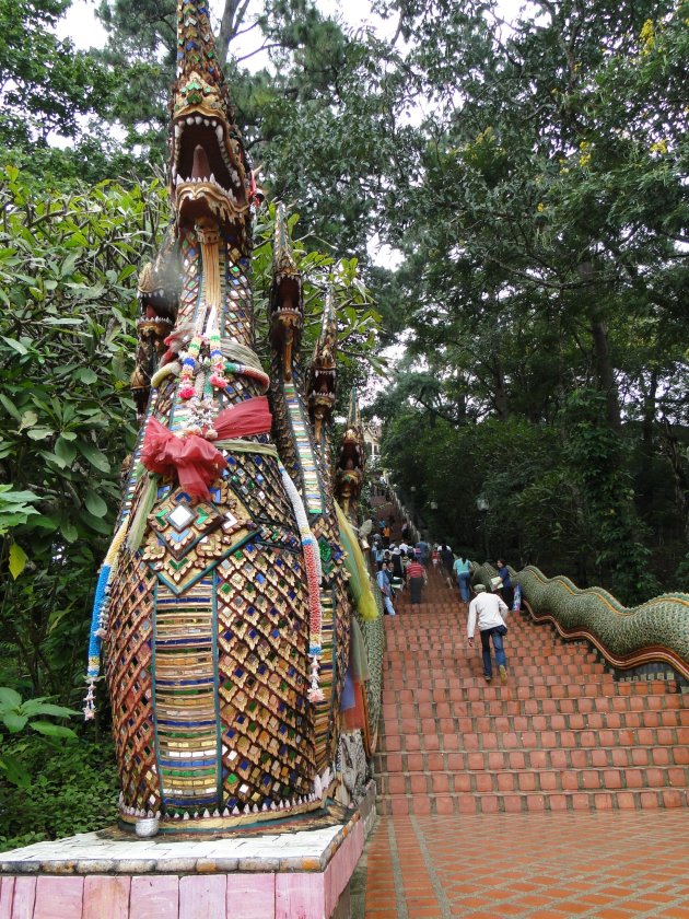 Trap naar Doi Suthep tempel