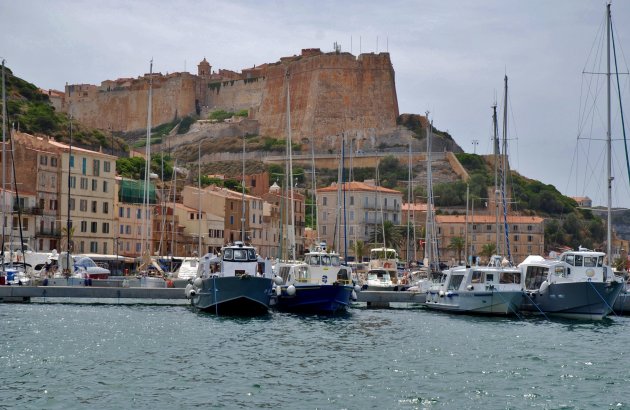 Haven va Bonifacio