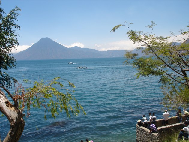 Adembenemend mooi, het meer van Atitlan.