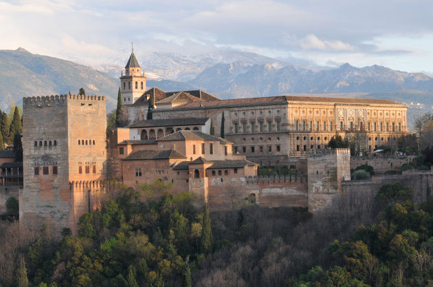 Alhambra in avondlicht