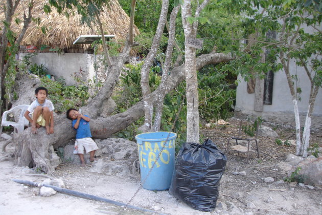 Kinderen in Punta Leguna