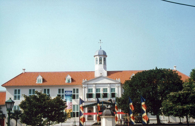 Vroegere stadhuis van Batavia, nu postkantoor