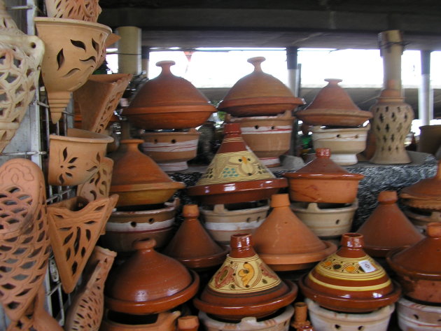 Tajines op de markt/bazar/souk