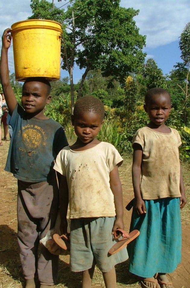 Kinderen omgeving Kilimanjaro