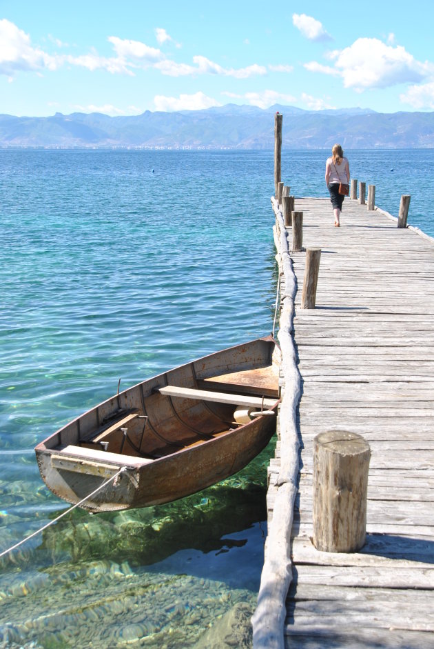 Uitzicht over het meer van Ohrid.