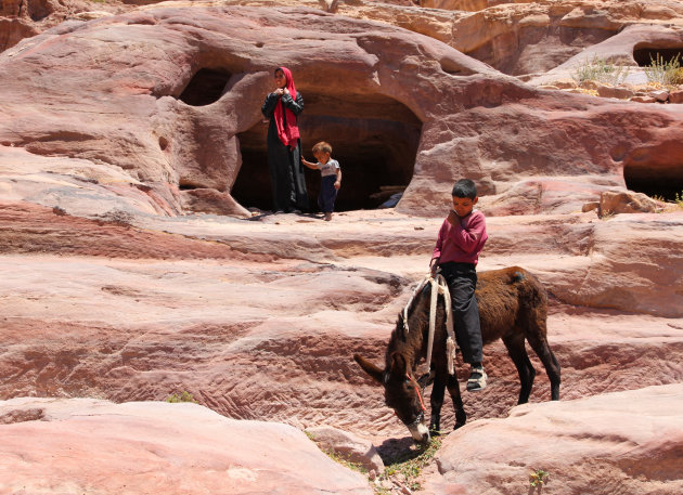 Nomadenfamilie in Petra