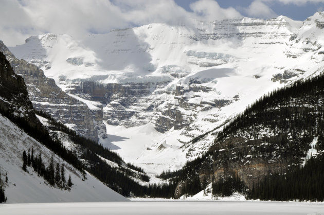 Lake Louise geheel bevroren