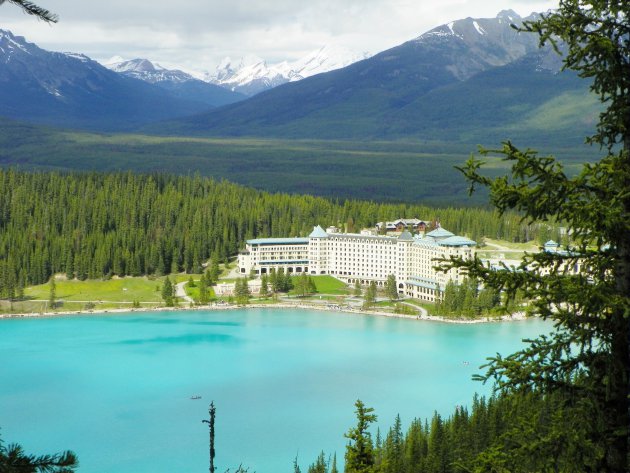 Lake Louise en gelijknamig hotel