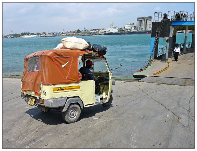 Cabrio Nike apecar