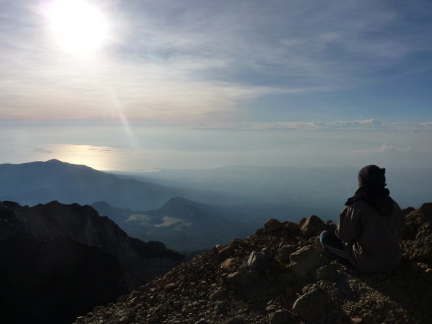 Gunung Rinjani Summit Prayer