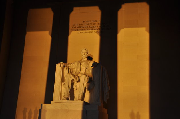 Vroeg opstaan loont ! (Lincoln Memorial bij zonsopkomst)