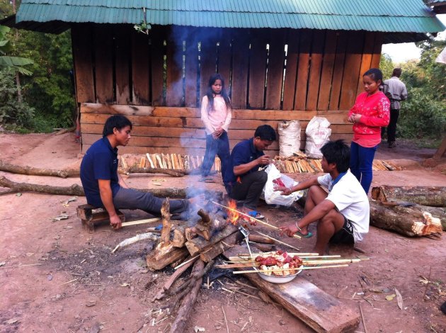 Eten bereiden in 'the middle of nowhere'.