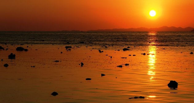 Railay Beach bij Zonsondergang