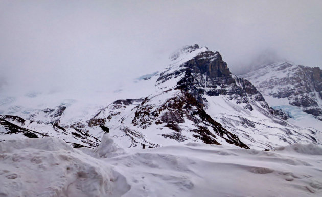 Alleen op de wereld .. @ Columbia Icefield