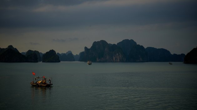 Avond in Halong Bay