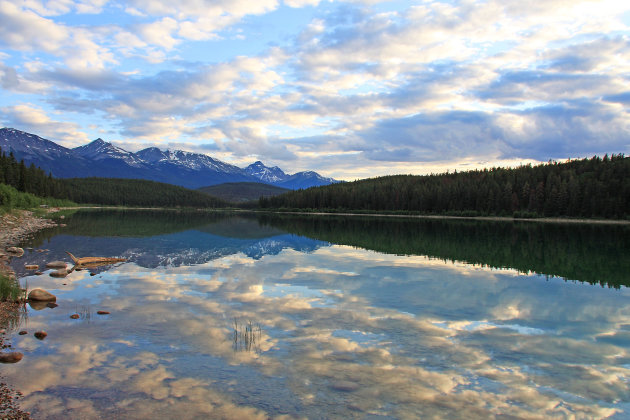 Pyramid Lake