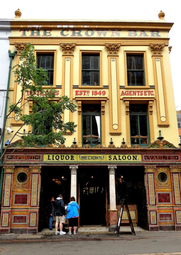 Crown Liquor Saloon