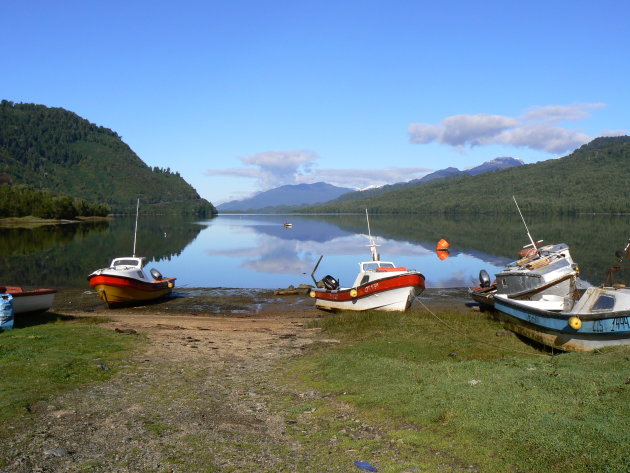 Vissersboten bij Puyuhuapi