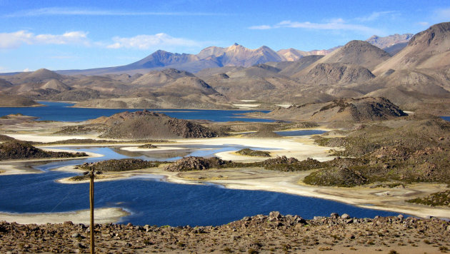 Cotacotani Lake