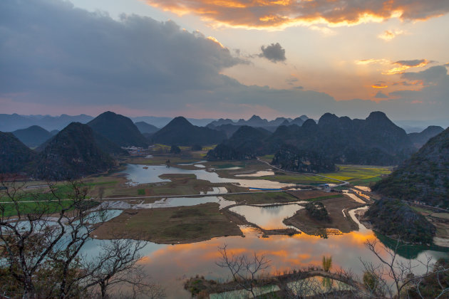 Het karstgebergte van Yunnan