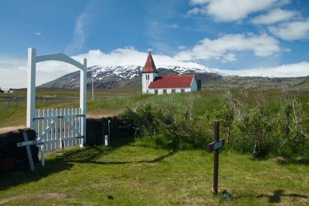 Hellnar church